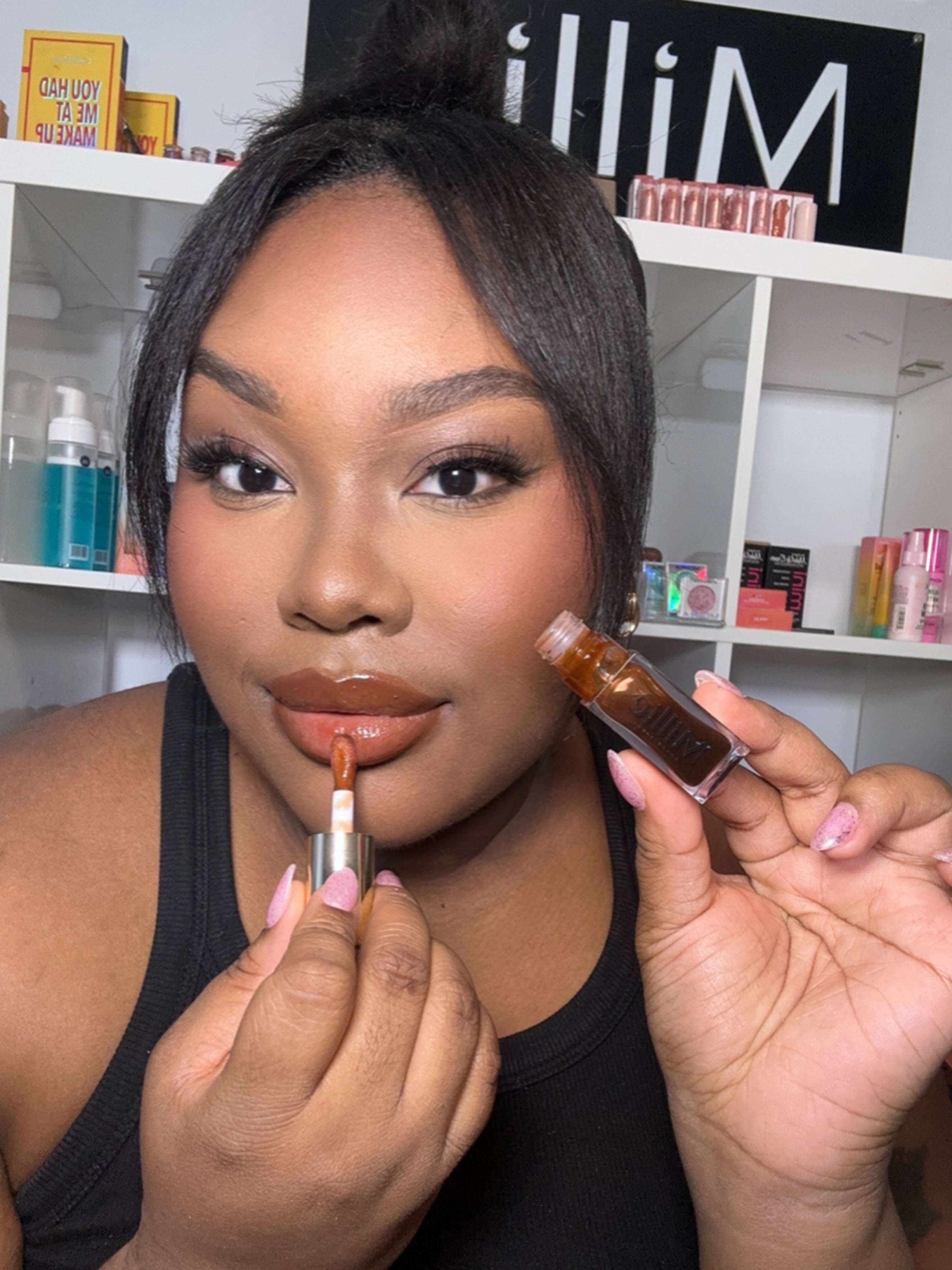 ICONIC LIP JUICE – Huiles à lèvres véganes & ultra-hydratantes