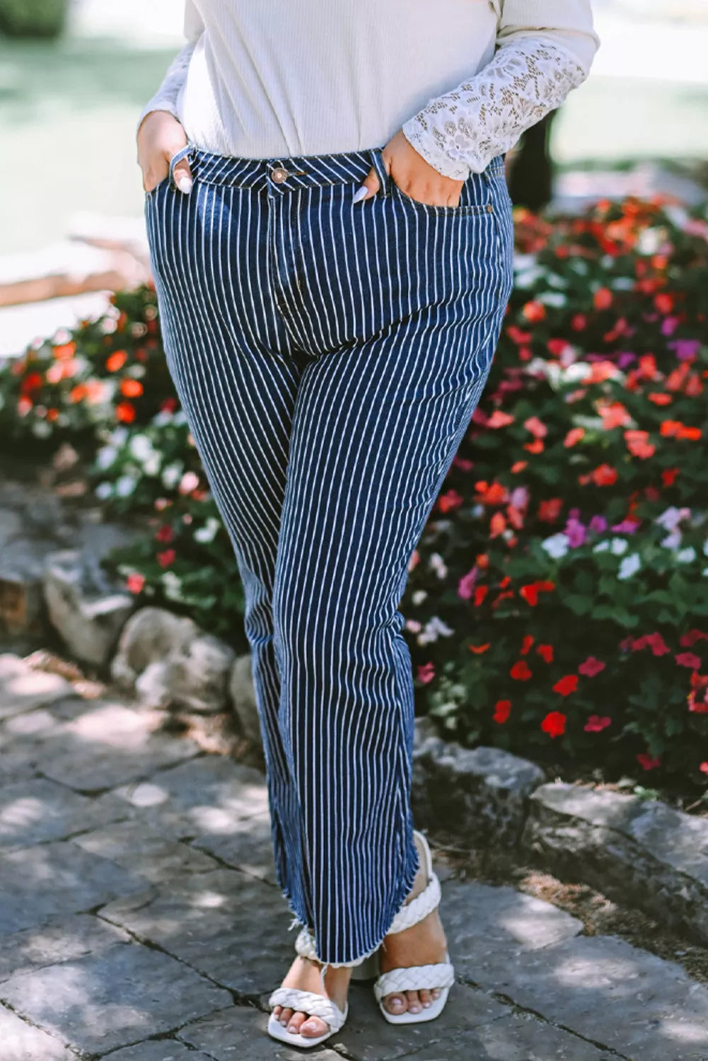 Pantalon taille haute rayé évasée Taille plus | Millie Cosmétiques